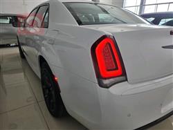 کرایسلەر 300